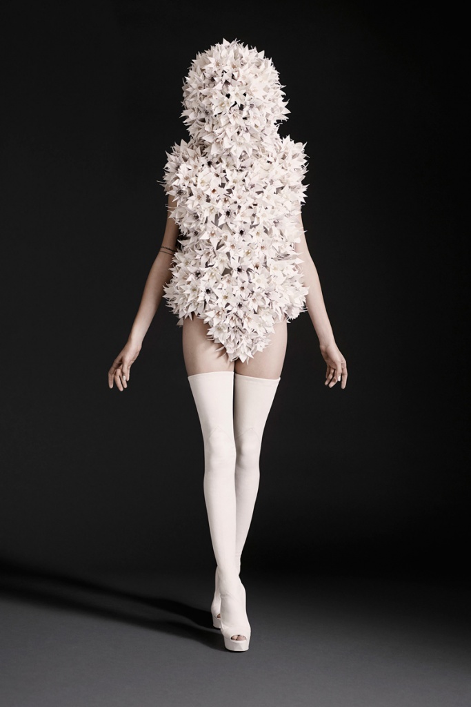 Gareth_Pugh_002_1366.jpg Gareth_Pugh_002_1366.jpg